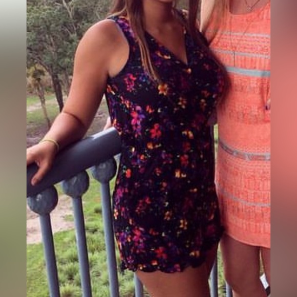 Romper - Picture 3 of 3